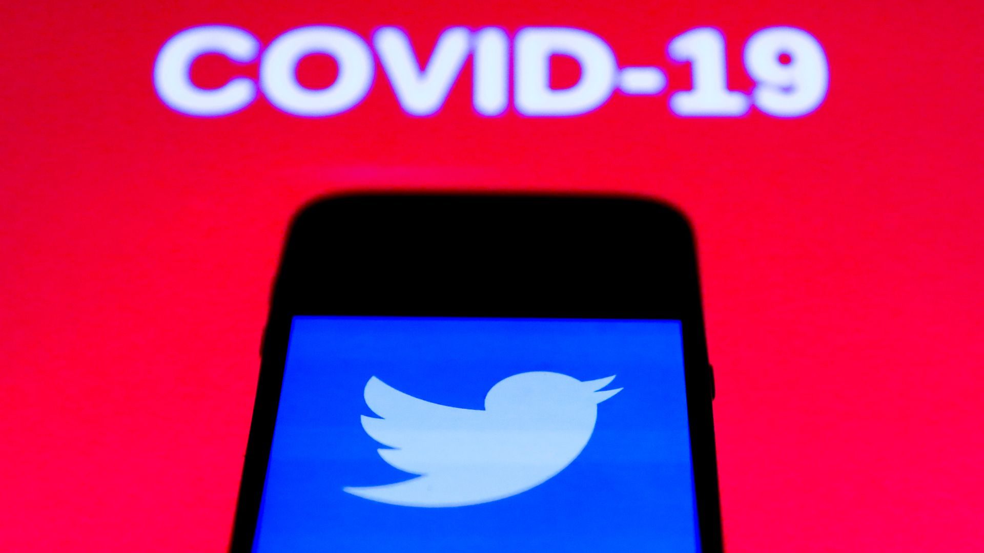 Twitter donează 1 milion de dolari pentru a susține eforturile jurnaliștilor care scriu despre COVID-19