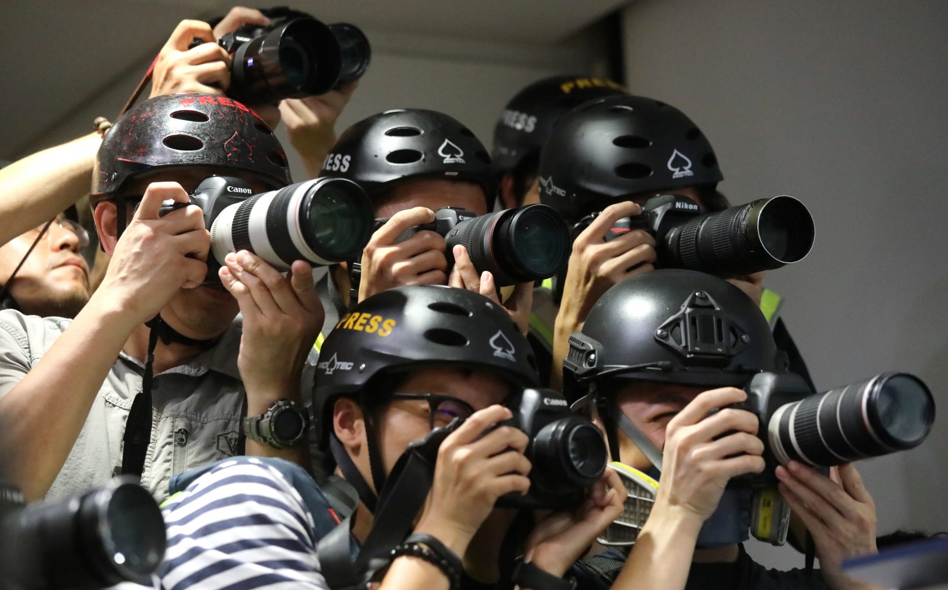Mai mult de jumătate din jurnaliștii din Hong Kong au admis că se auto-cenzurează de teamă