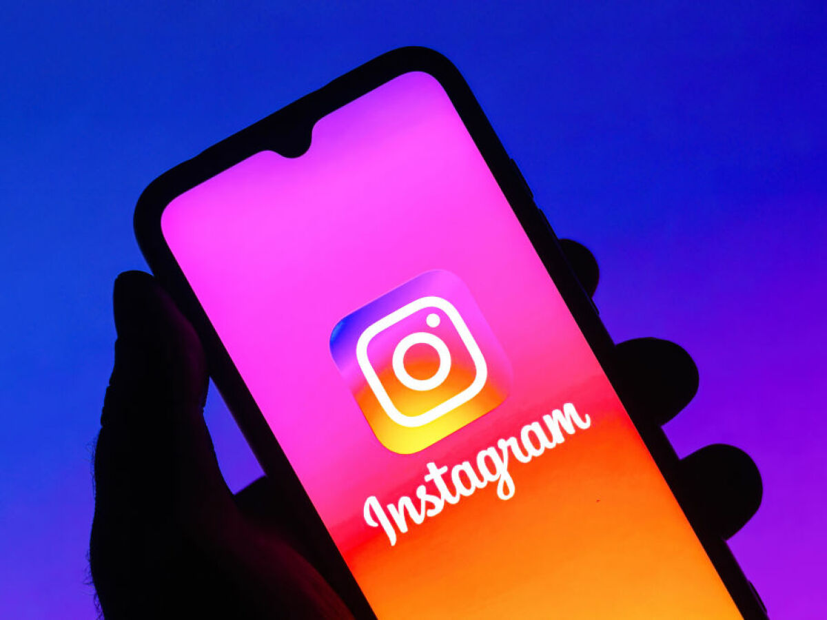 Instagram reintroduce feed-ul cronologic