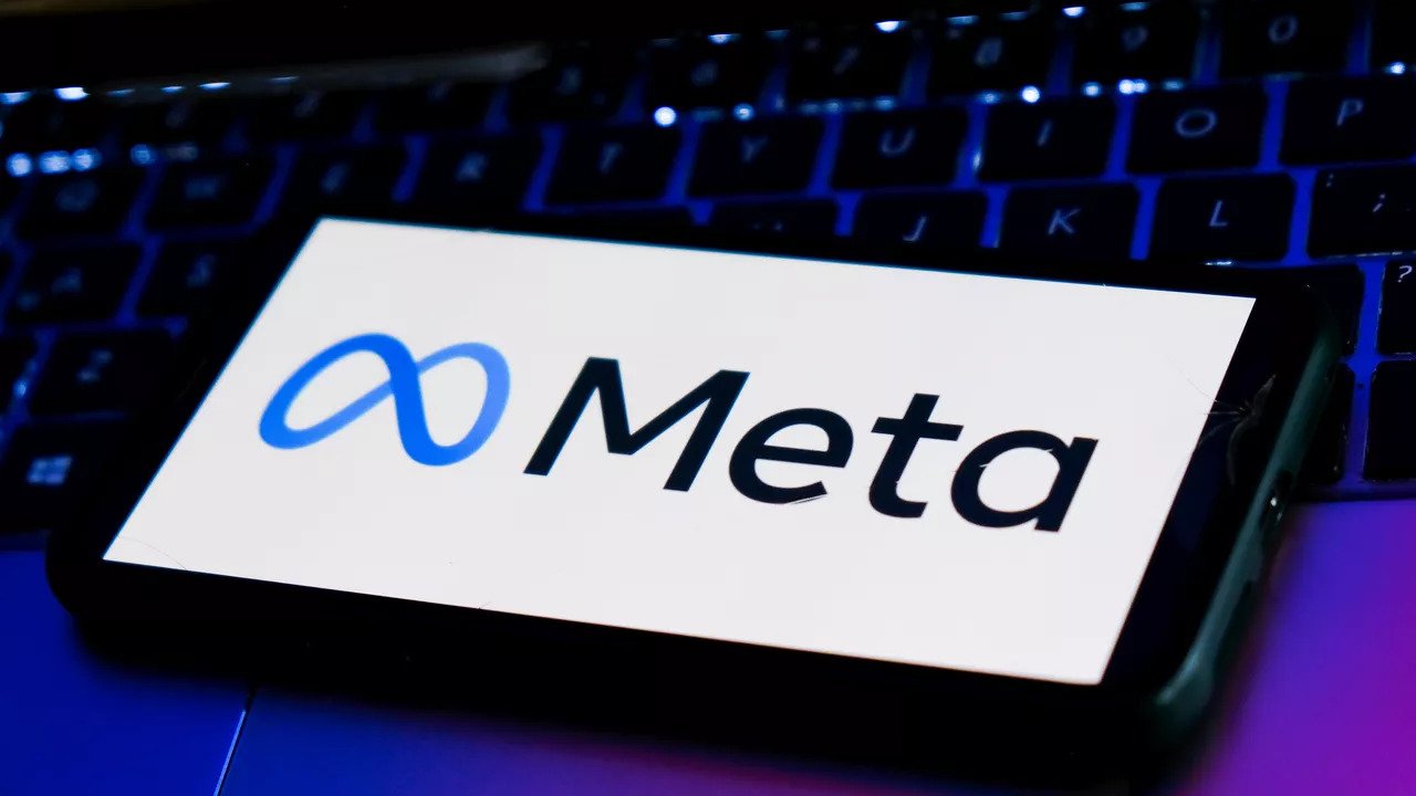 Meta, amendată cu 390 de milioane de euro pentru datele personale folosite în scop publicitar