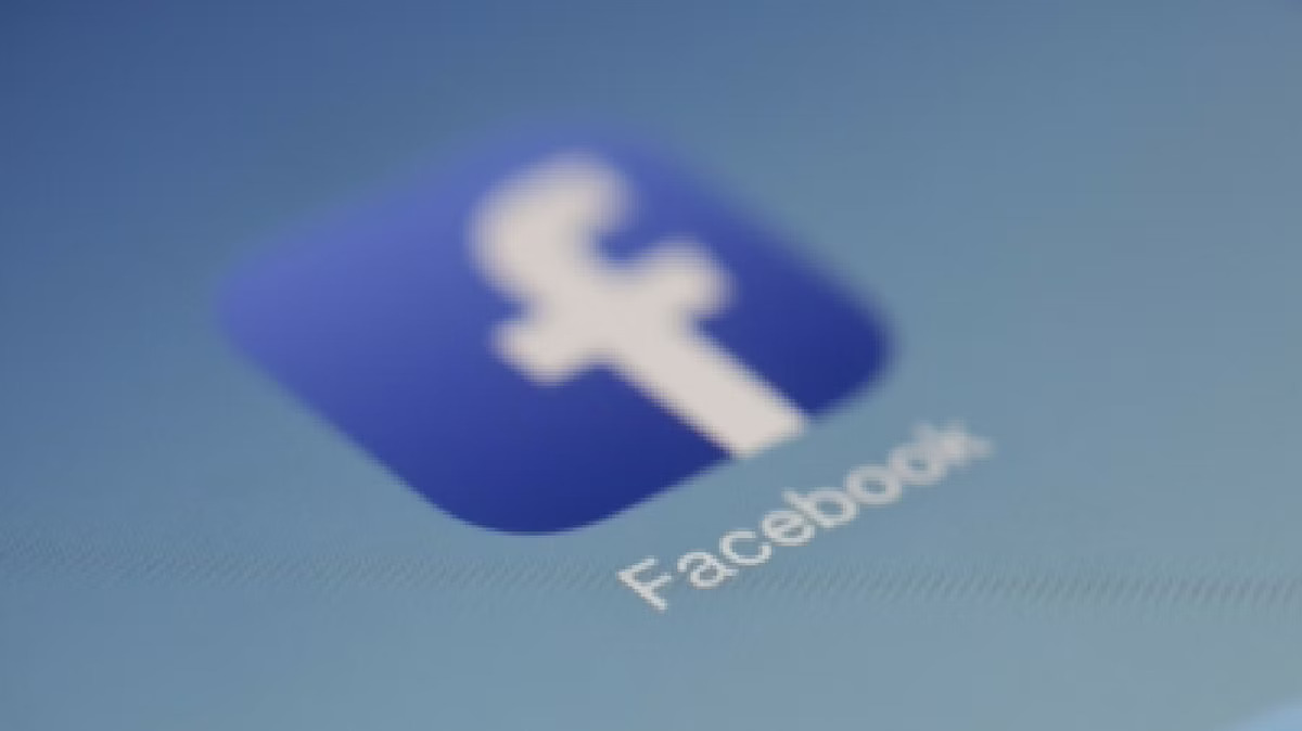Facebook poate fi dată în judecată din cauza algoritmului publicitar părtinitor, în SUA