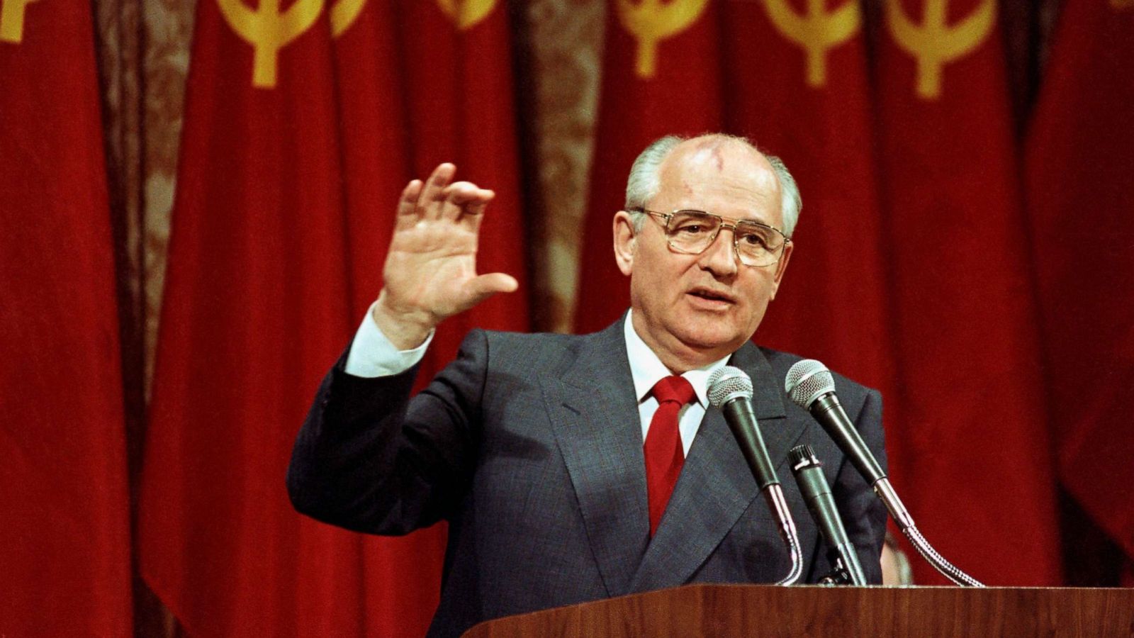 Mihail Gorbaciov, amintit în presă drept cel care a pus capăt Războiului Rece