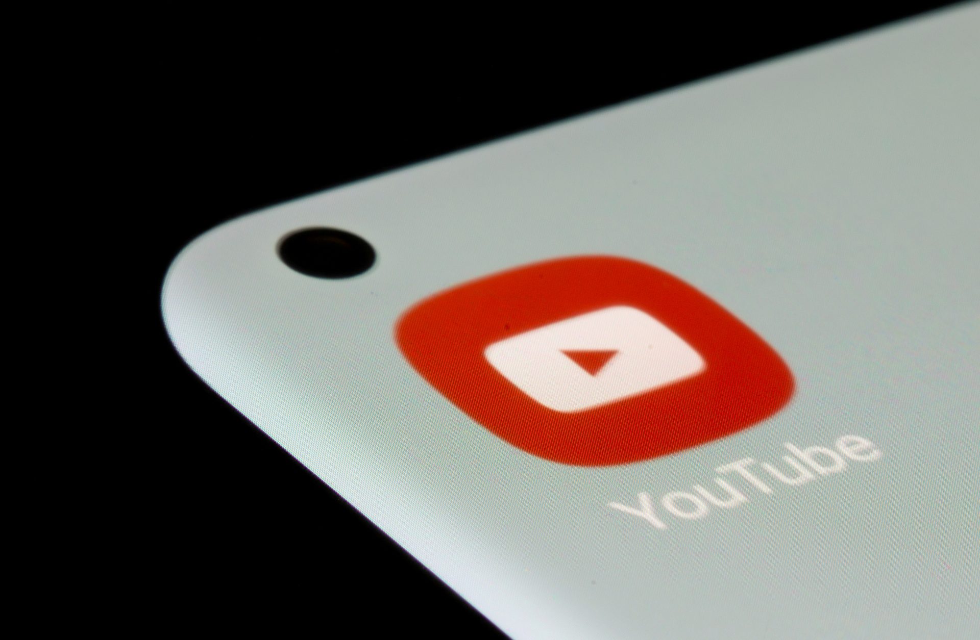 Butonul de dislike de pe YouTube nu te protejează de recomandările nedorite