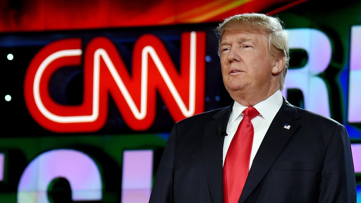 Trump dă CNN în judecată. Acuză postul TV de defăimare și cere despăgubiri de 475 de milioane de dolari