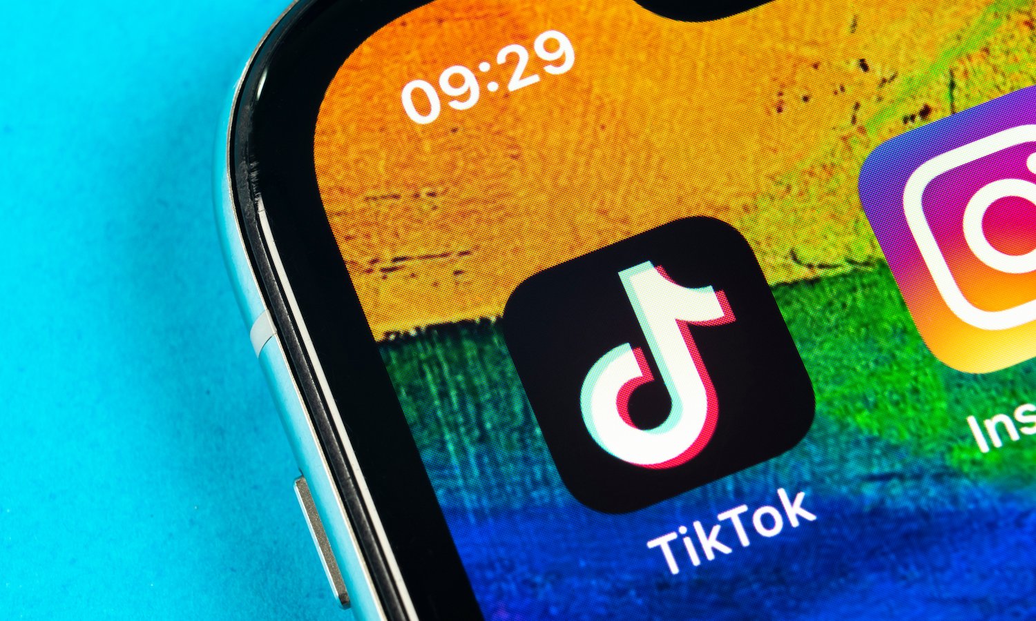 TikTok și Twitch, amendate de Rusia pentru „propagandă LGBT” și „fake news”