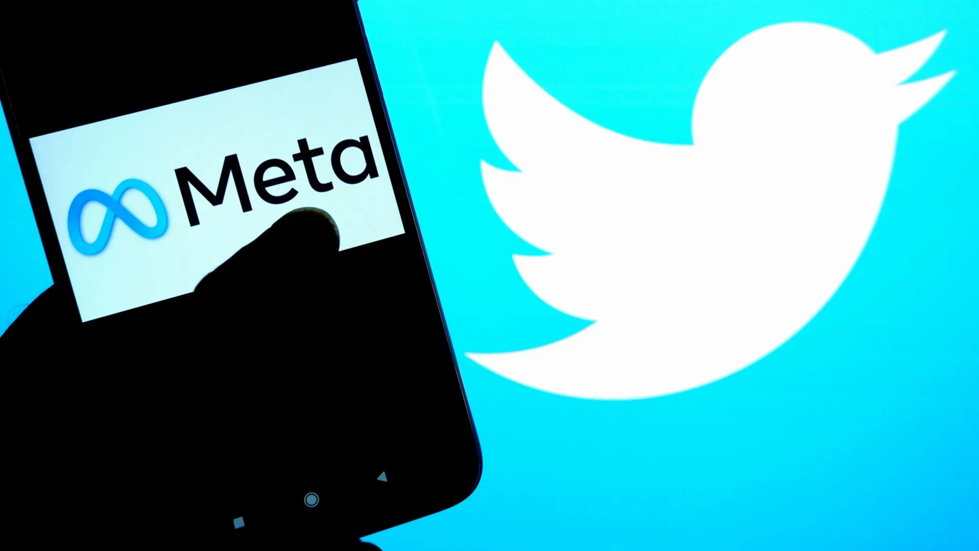 Concedieri masive la Meta și Twitter. Musk a dat afară jumătate din angajați