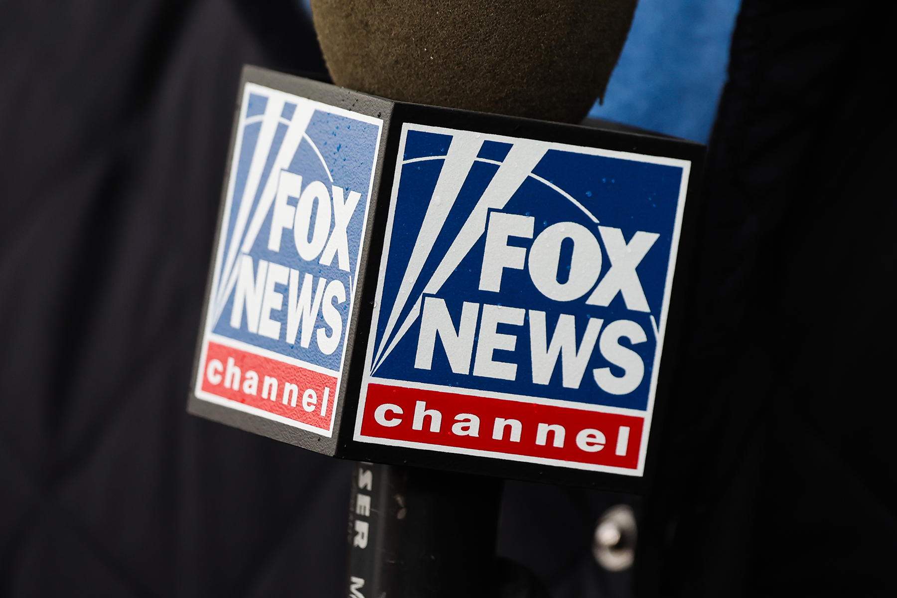 Foști directori regretă că l-au ajutat pe Murdoch să facă din Fox News „mașina de dezinformare”