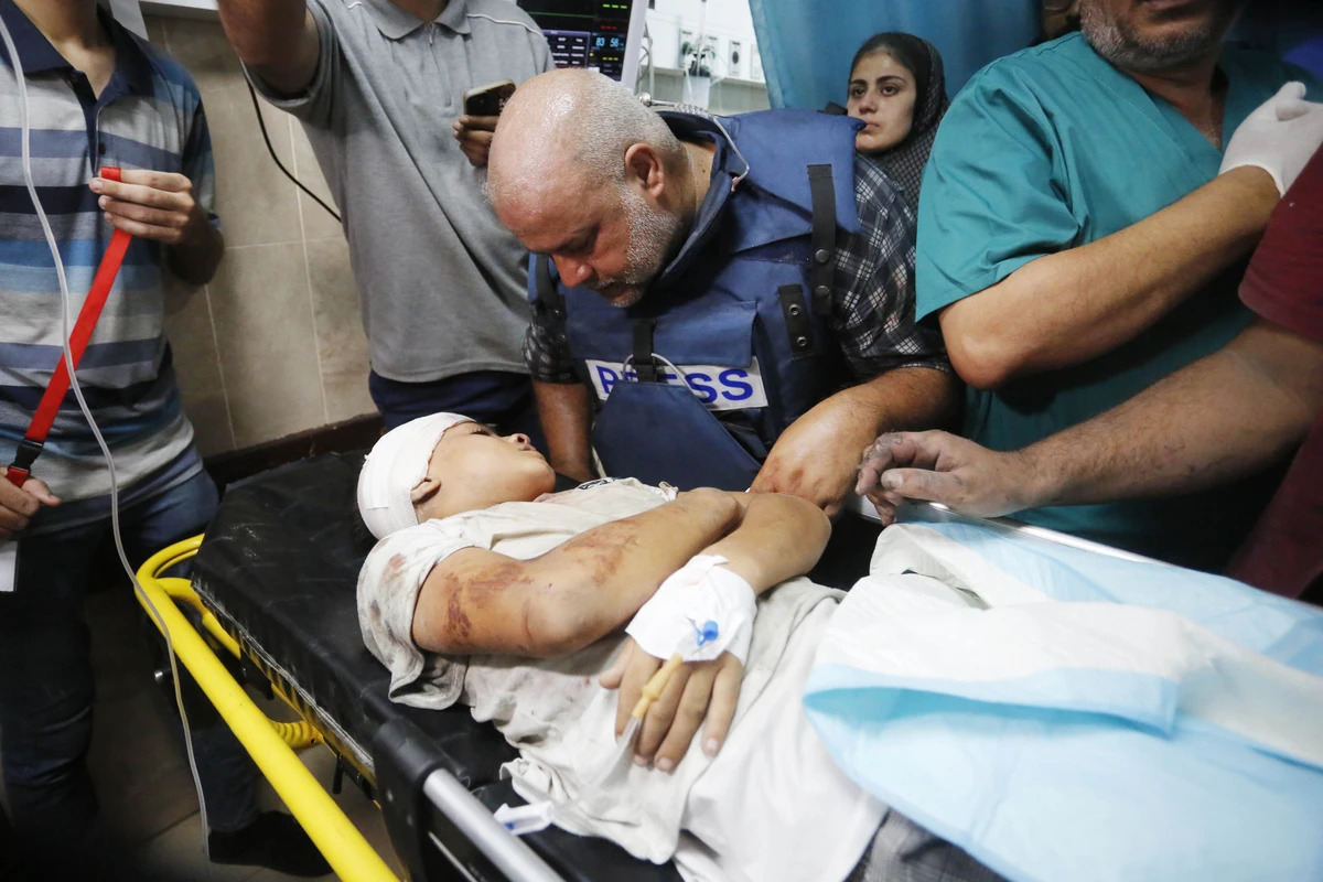 Drama unui jurnalist Al Jazeera: familia sa a fost ucisă într-un atac asupra Fâșiei Gaza