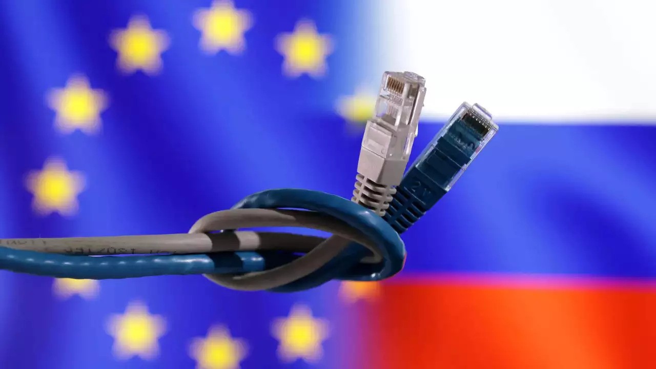 Alte patru instituții media din Rusia, interzise de Uniunea Europeană