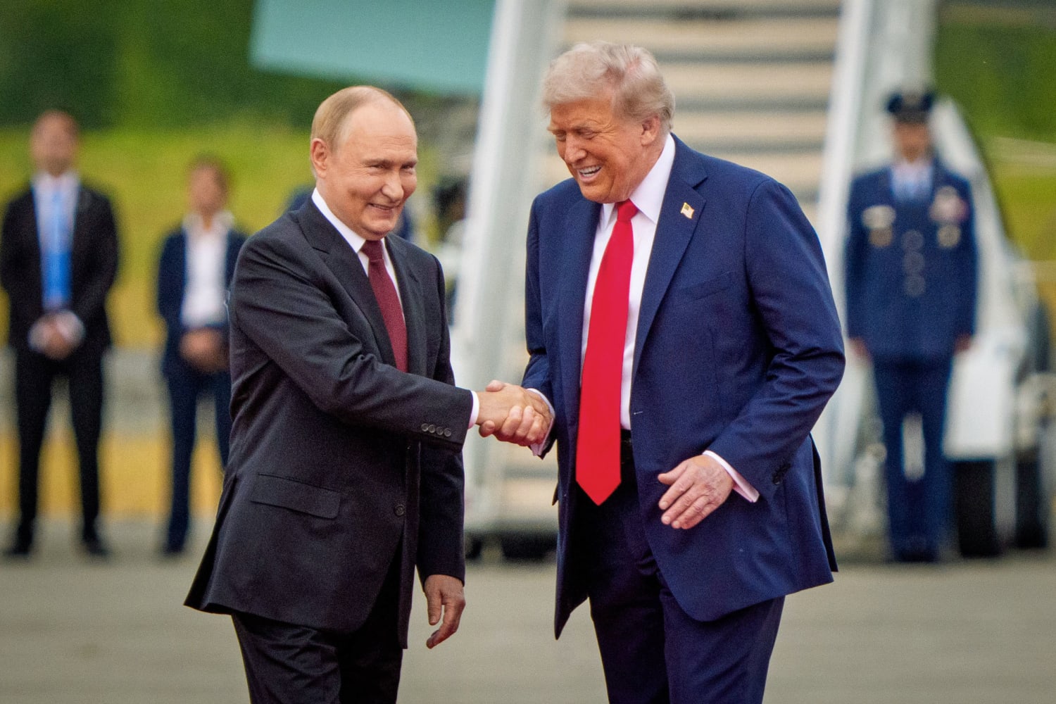 Negocierile dintre Trump și Putin: între declarații înșelătoare și fapte verificate