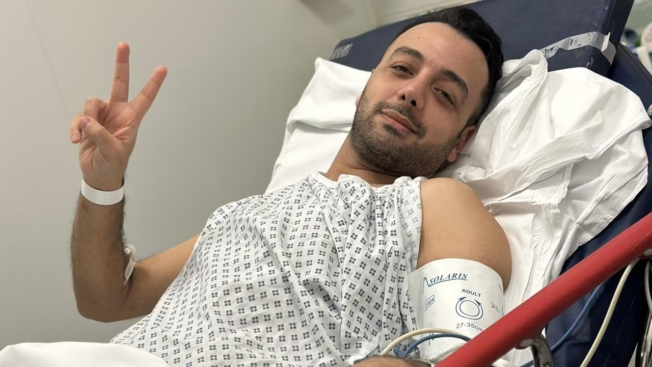 Jurnalist londonez, înjunghiat de trei români plătiți de Iran